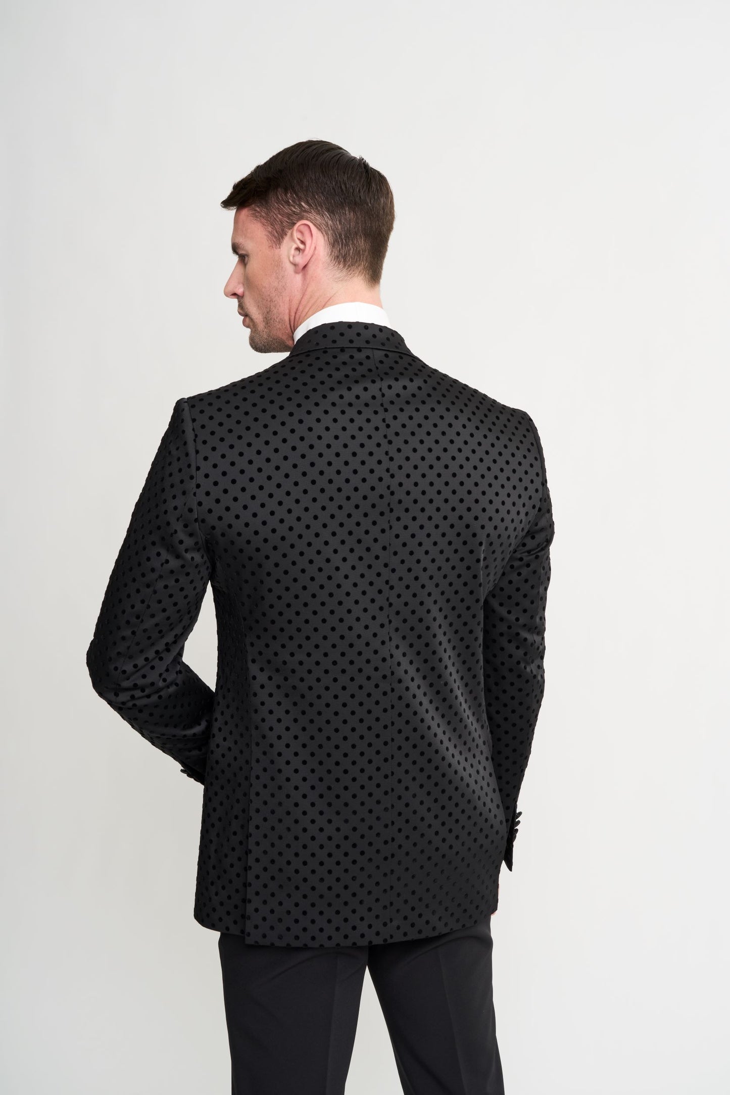VJ03 BLACK