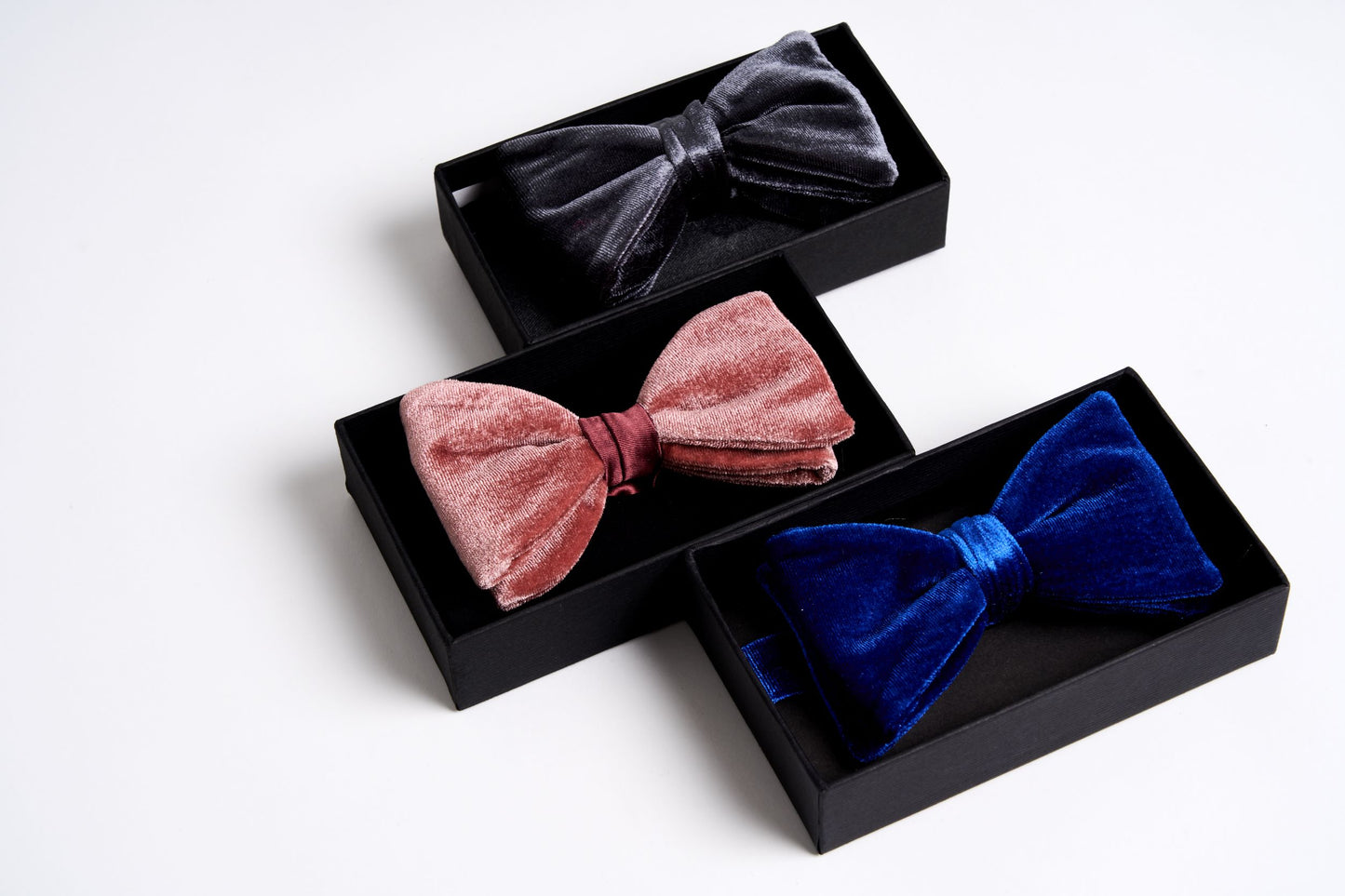 DARK BLUE Bow tie